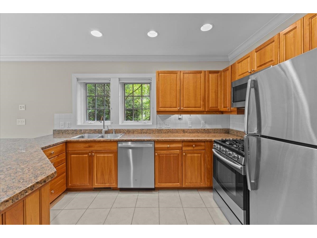 571 Topnotch Drive, Unit B