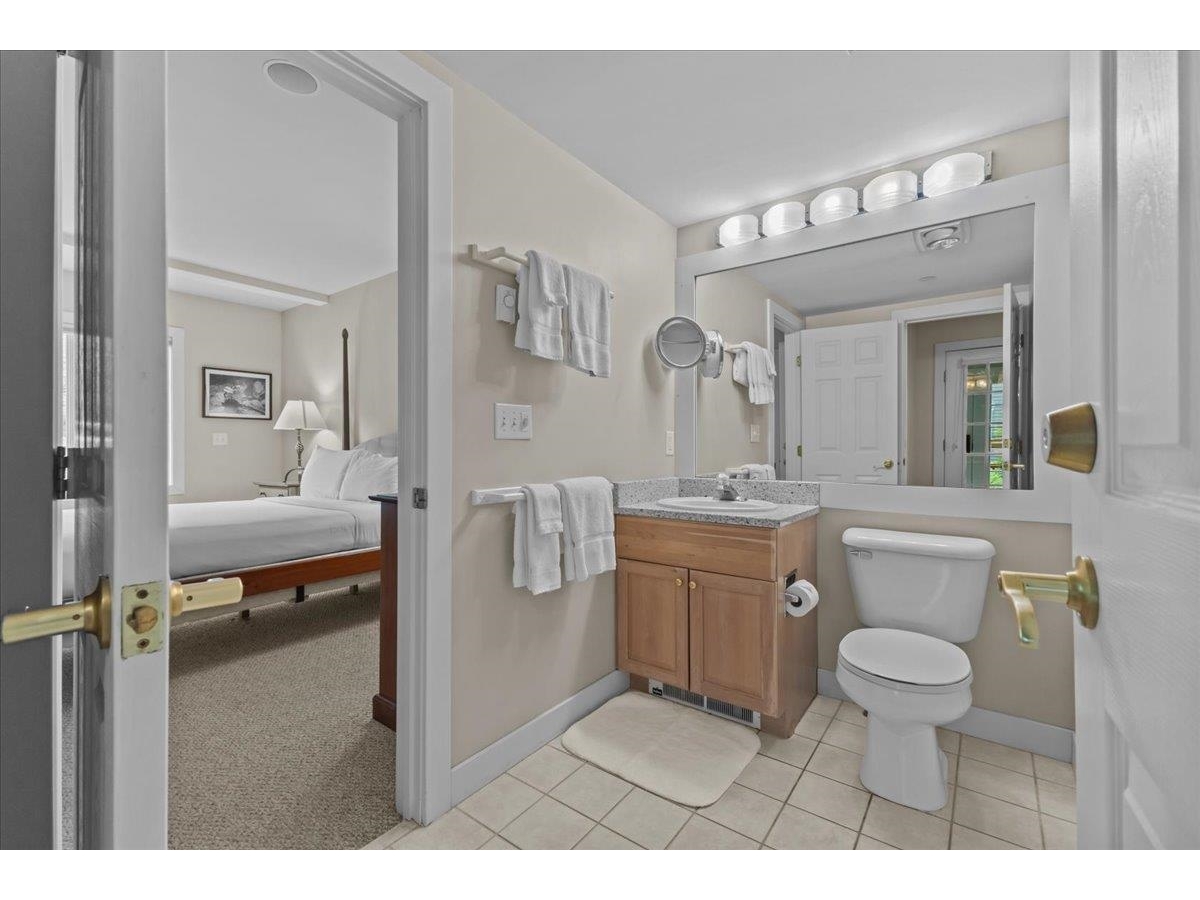 571 Topnotch Drive, Unit B