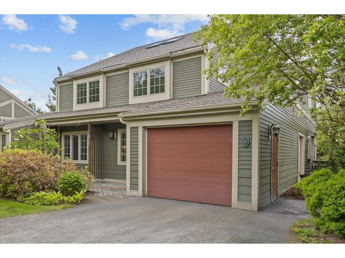 571 Topnotch Drive, Unit B