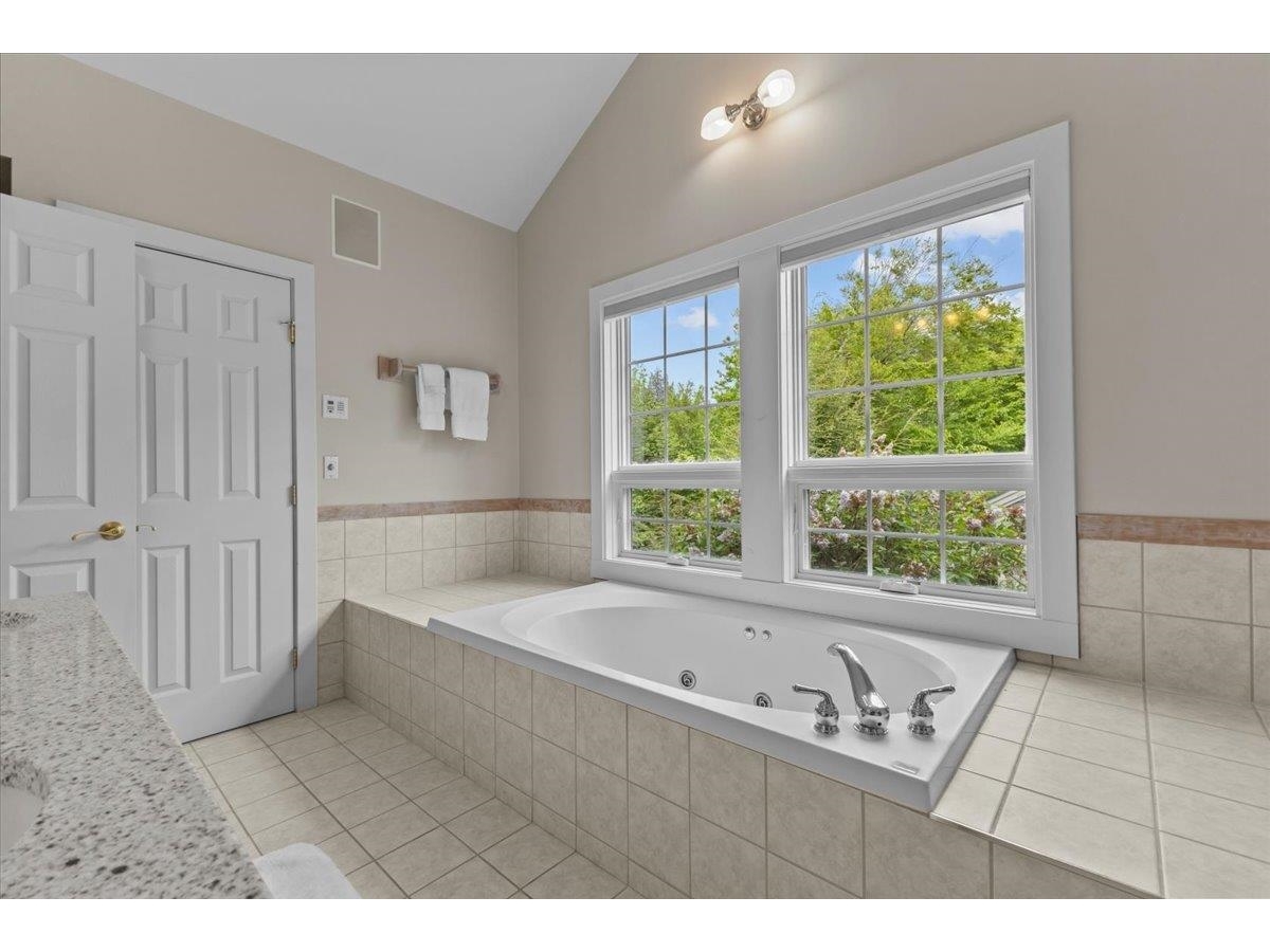 571 Topnotch Drive, Unit B