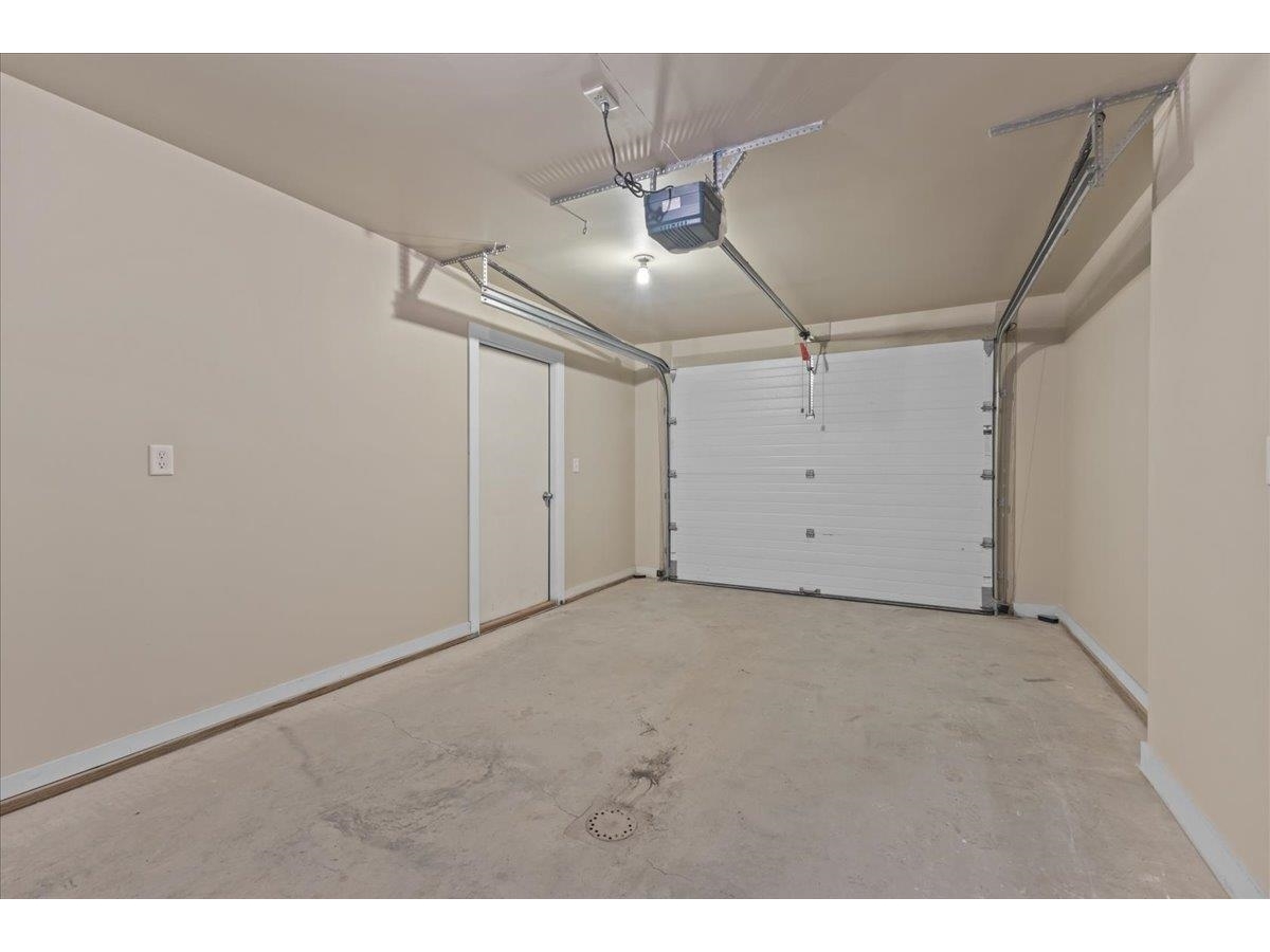 571 Topnotch Drive, Unit B