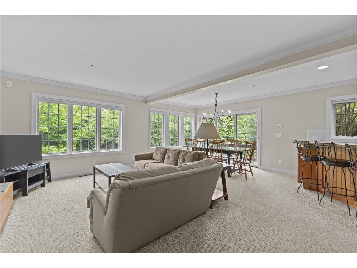 571 Topnotch Drive, Unit B
