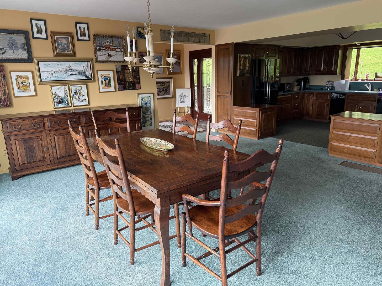 KITCHEN/DINING WITH ONE HECK OF A VIEW