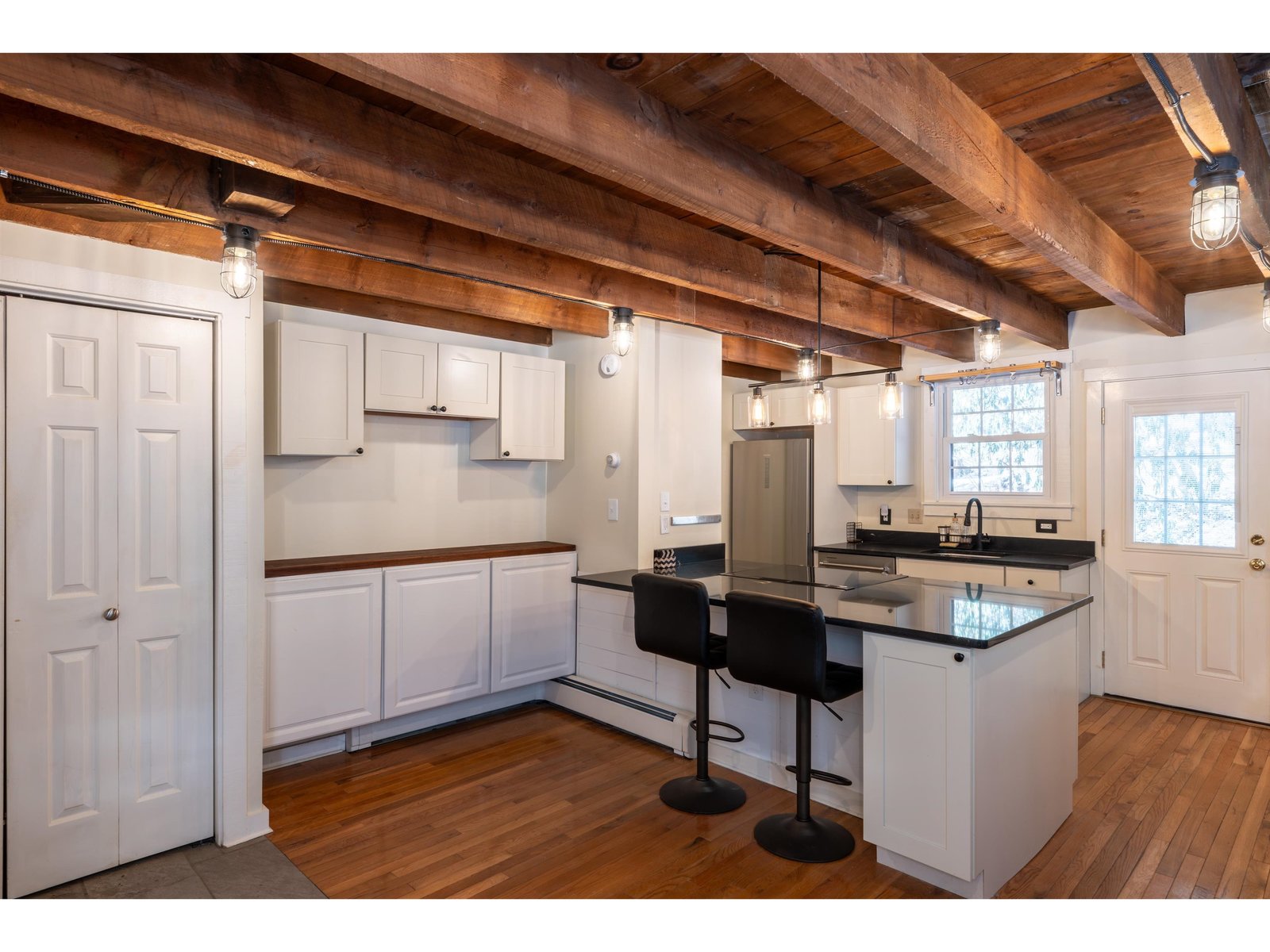 574 Willard Road, Unit 4A