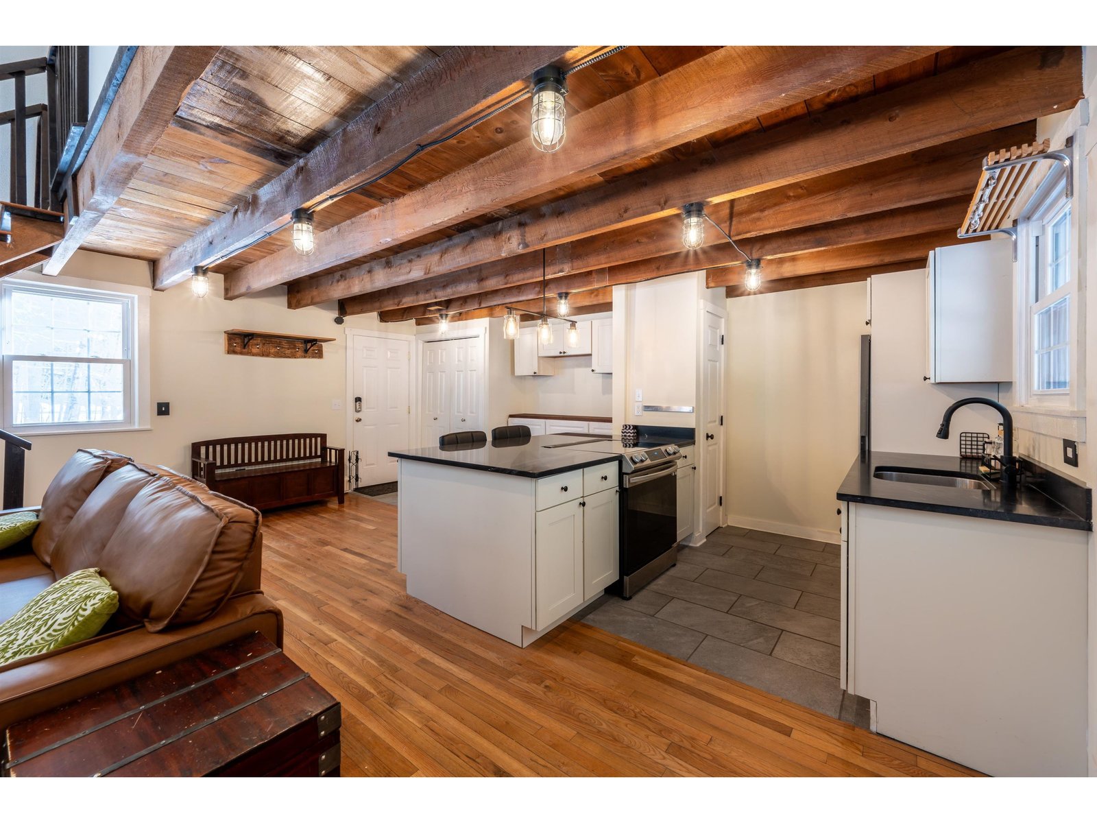 574 Willard Road, Unit 4A