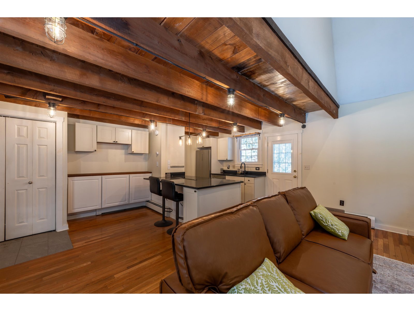 574 Willard Road, Unit 4A