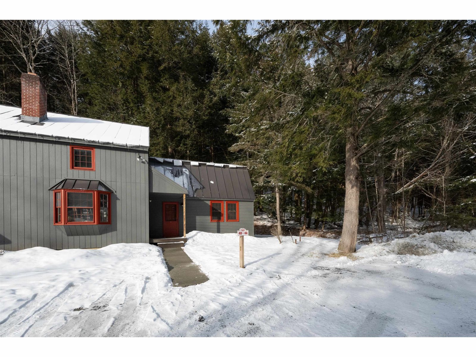 574 Willard Road, Unit 4A