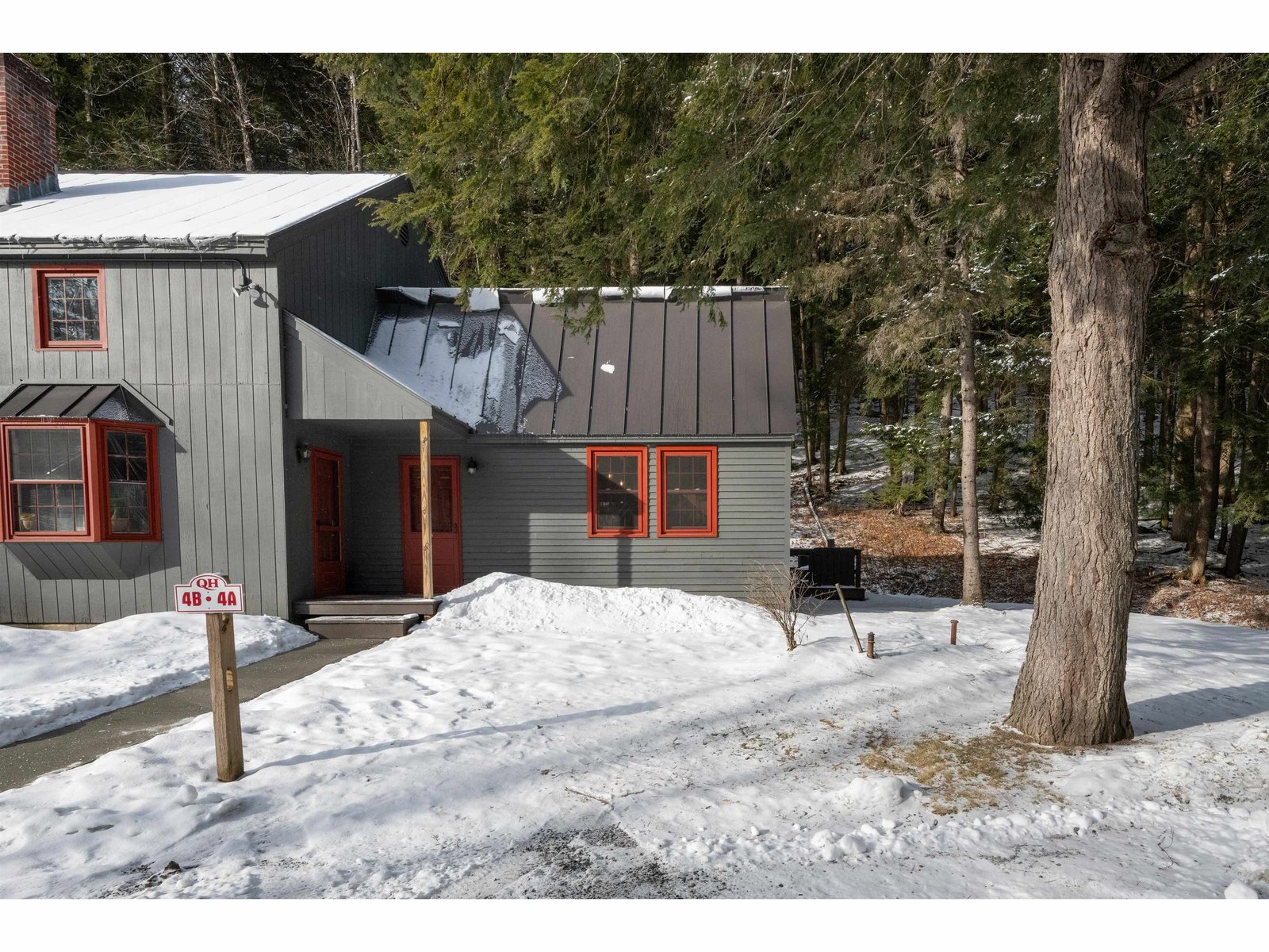 574 Willard Road, Unit 4A