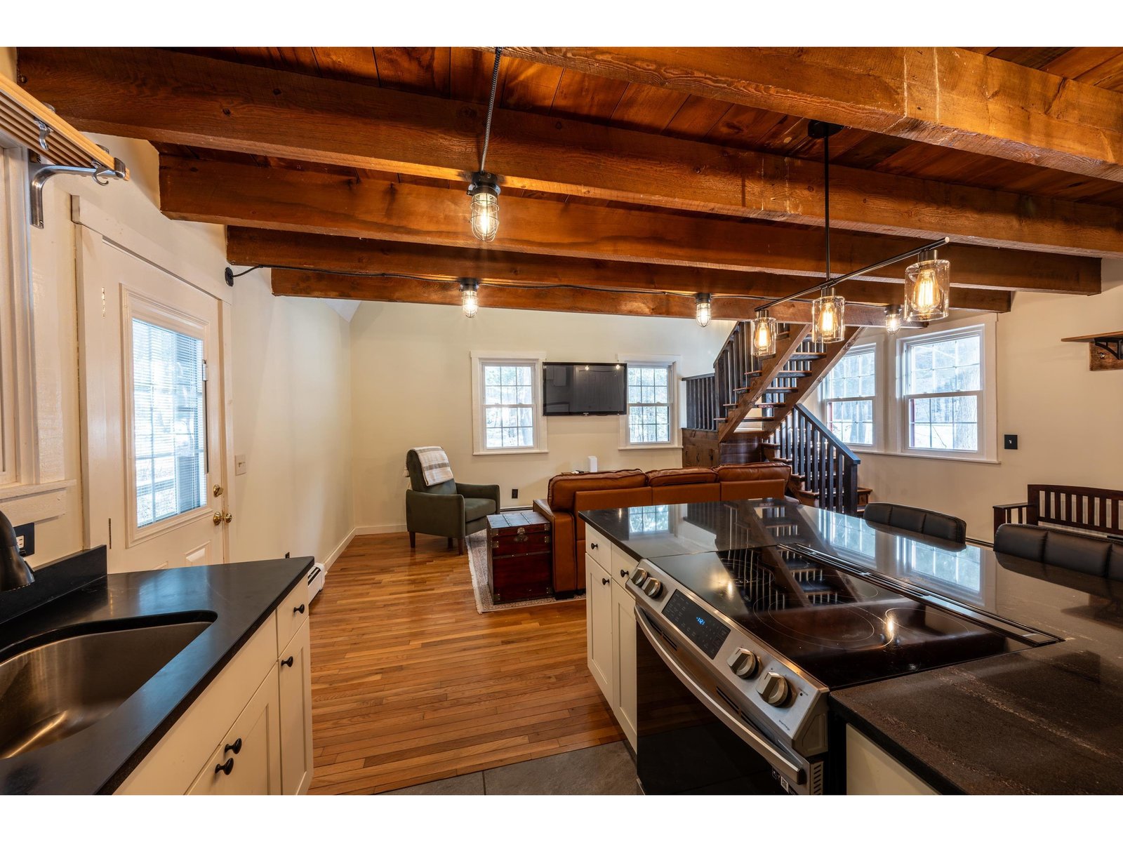 574 Willard Road, Unit 4A