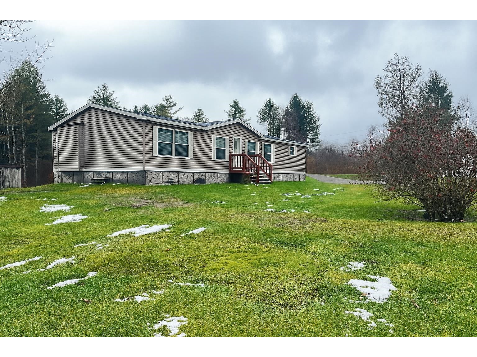 5746 Burton Hill Road