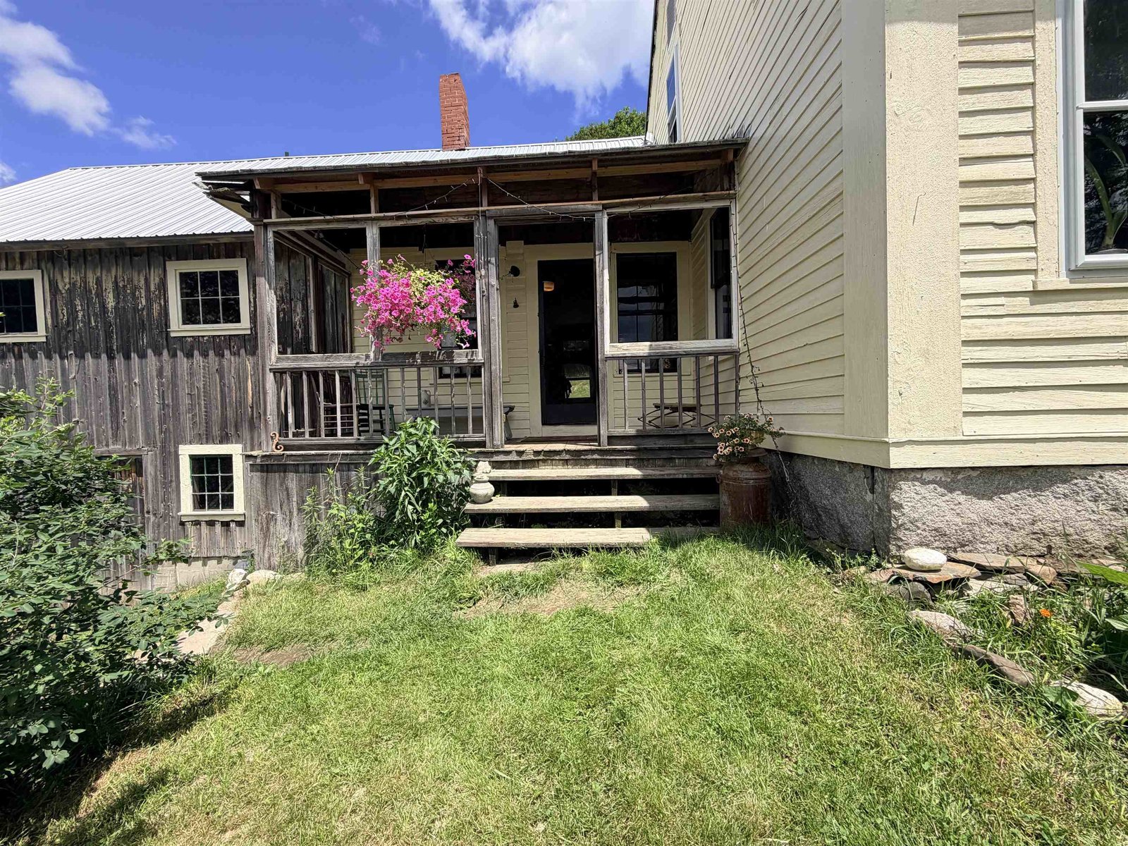 575 Somers Road