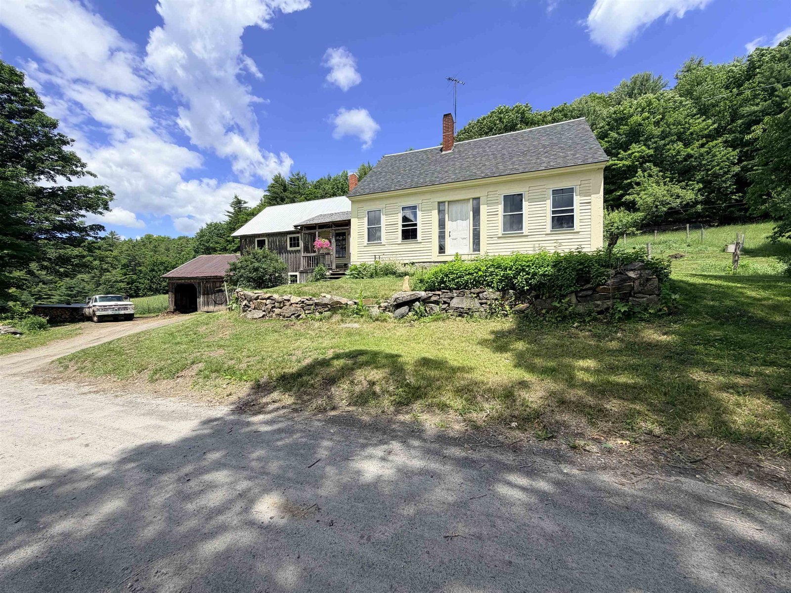 575 Somers Road
