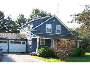 576 MAPLE STREET