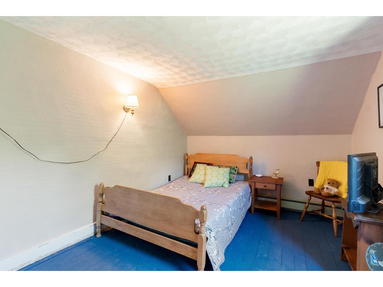 2nd Floor Bedroom 2