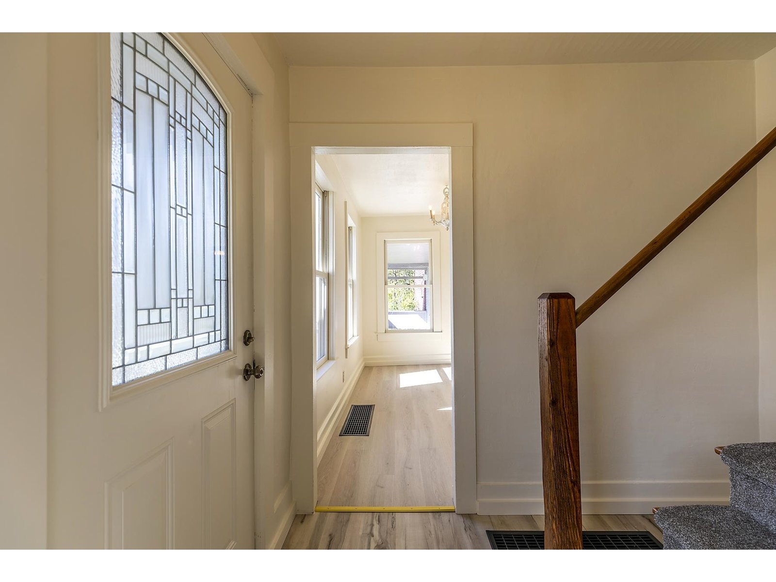 5798 West Woodstock Road