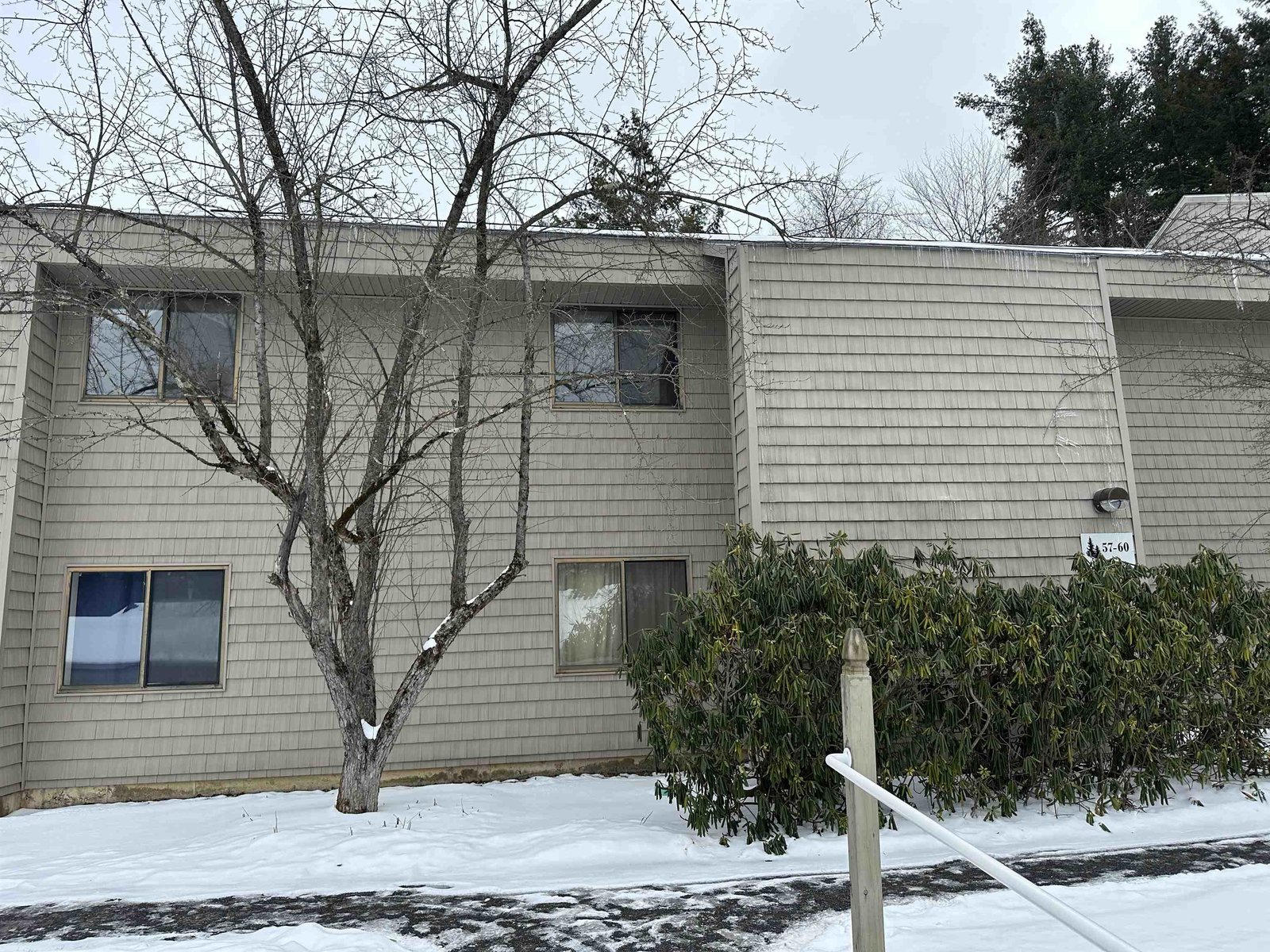 58 Hawthorne Circle