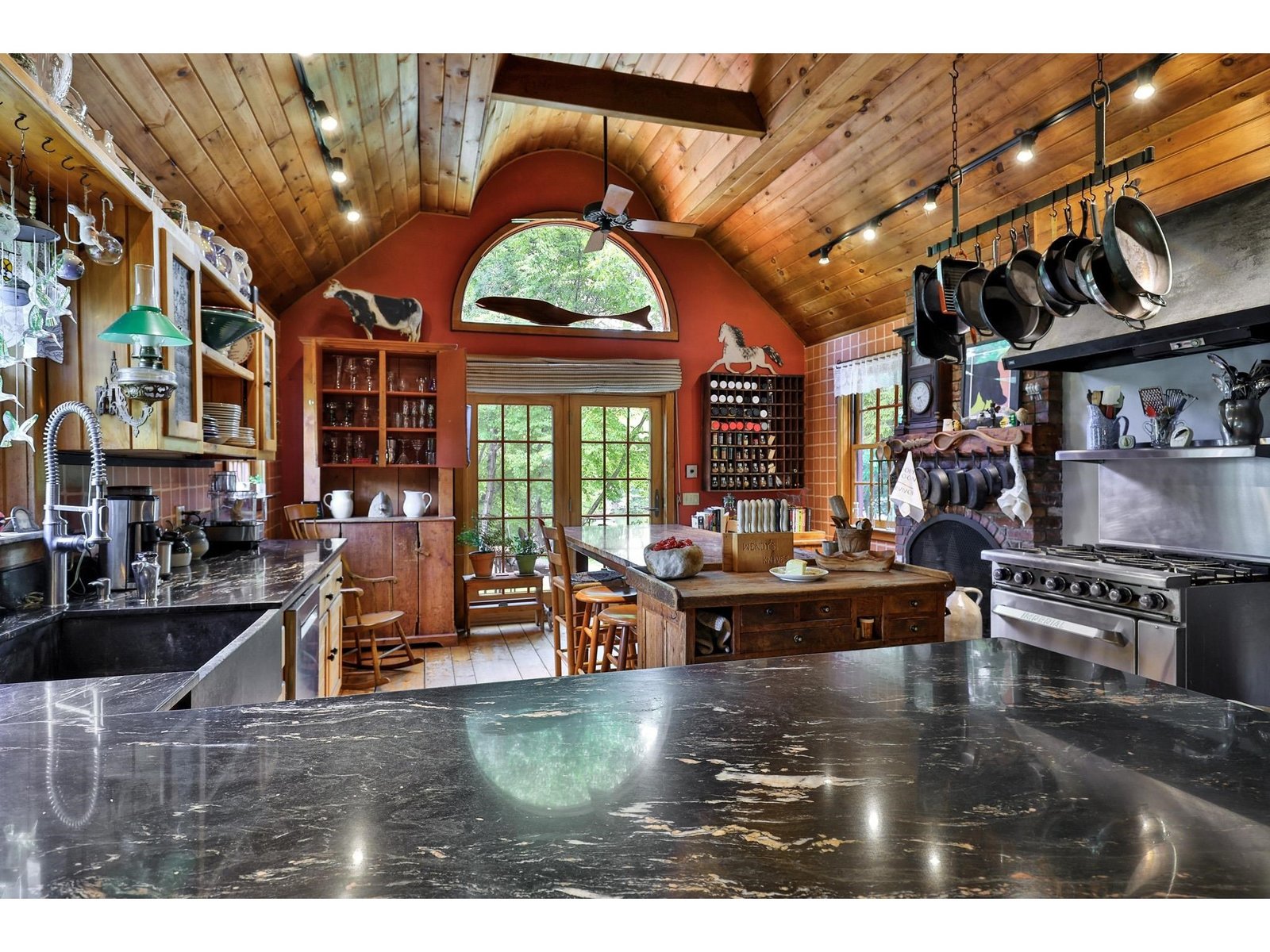 58 Lakeshore Drive