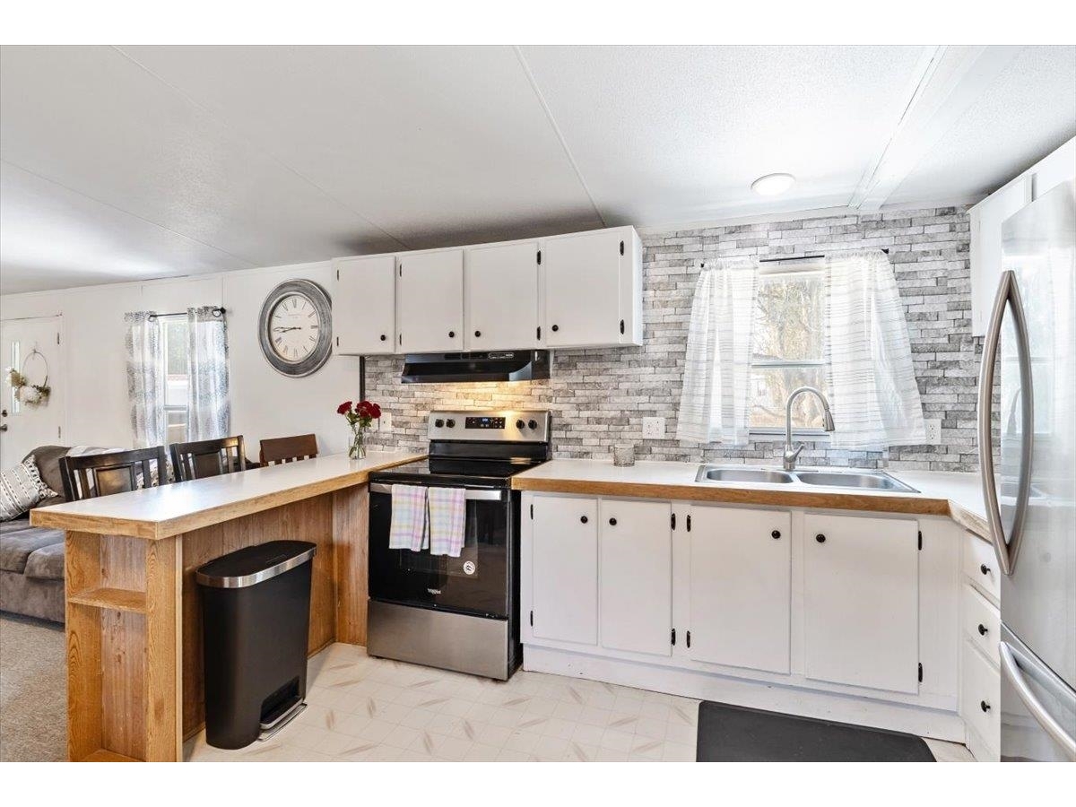 58 Rhodeside Acres