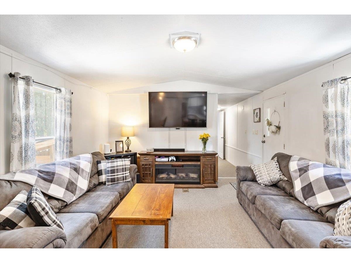58 Rhodeside Acres