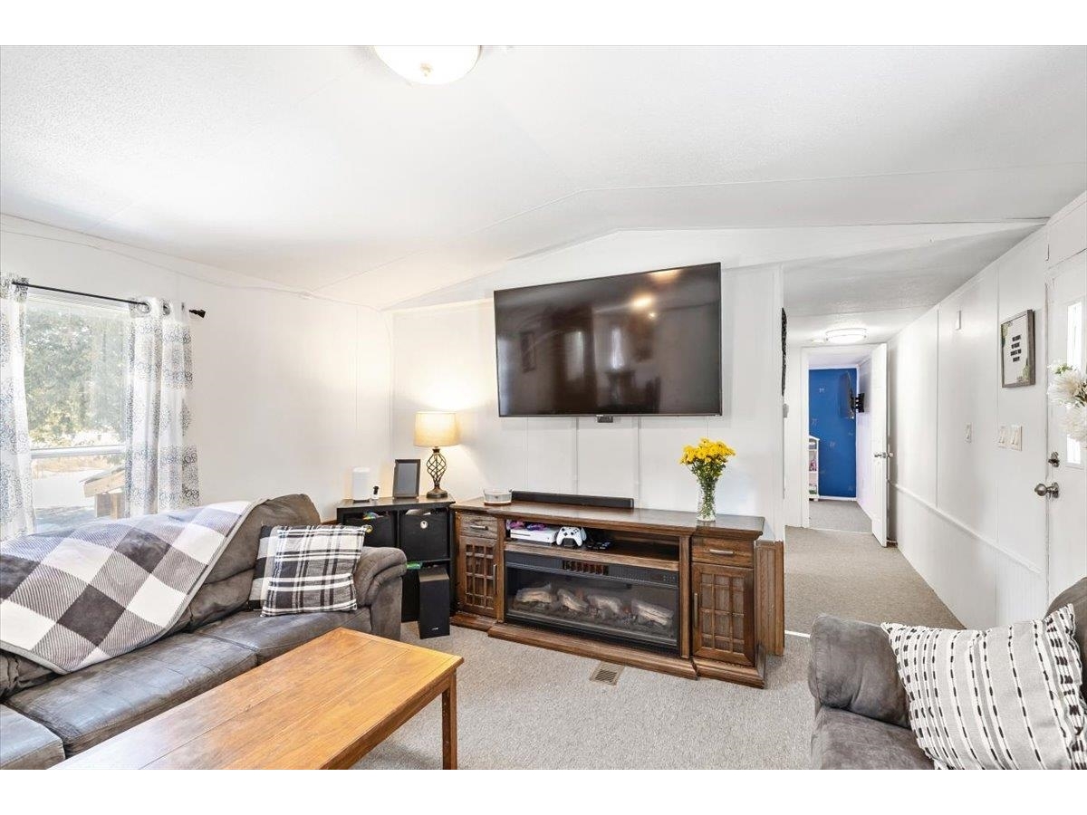58 Rhodeside Acres