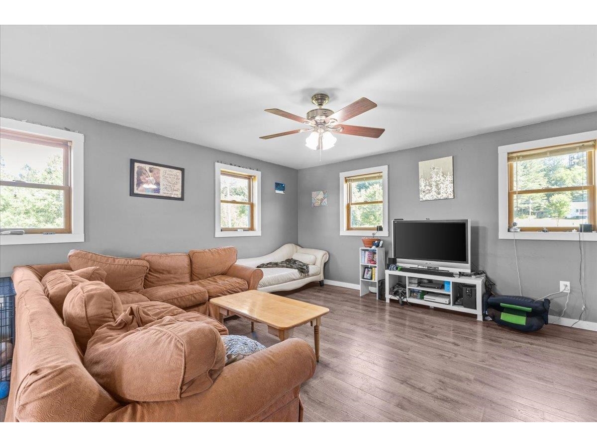 580 River Road