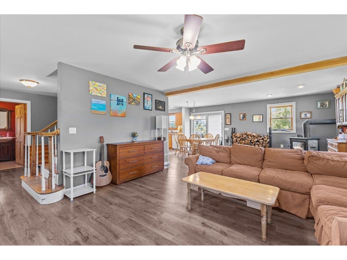 580 River Road
