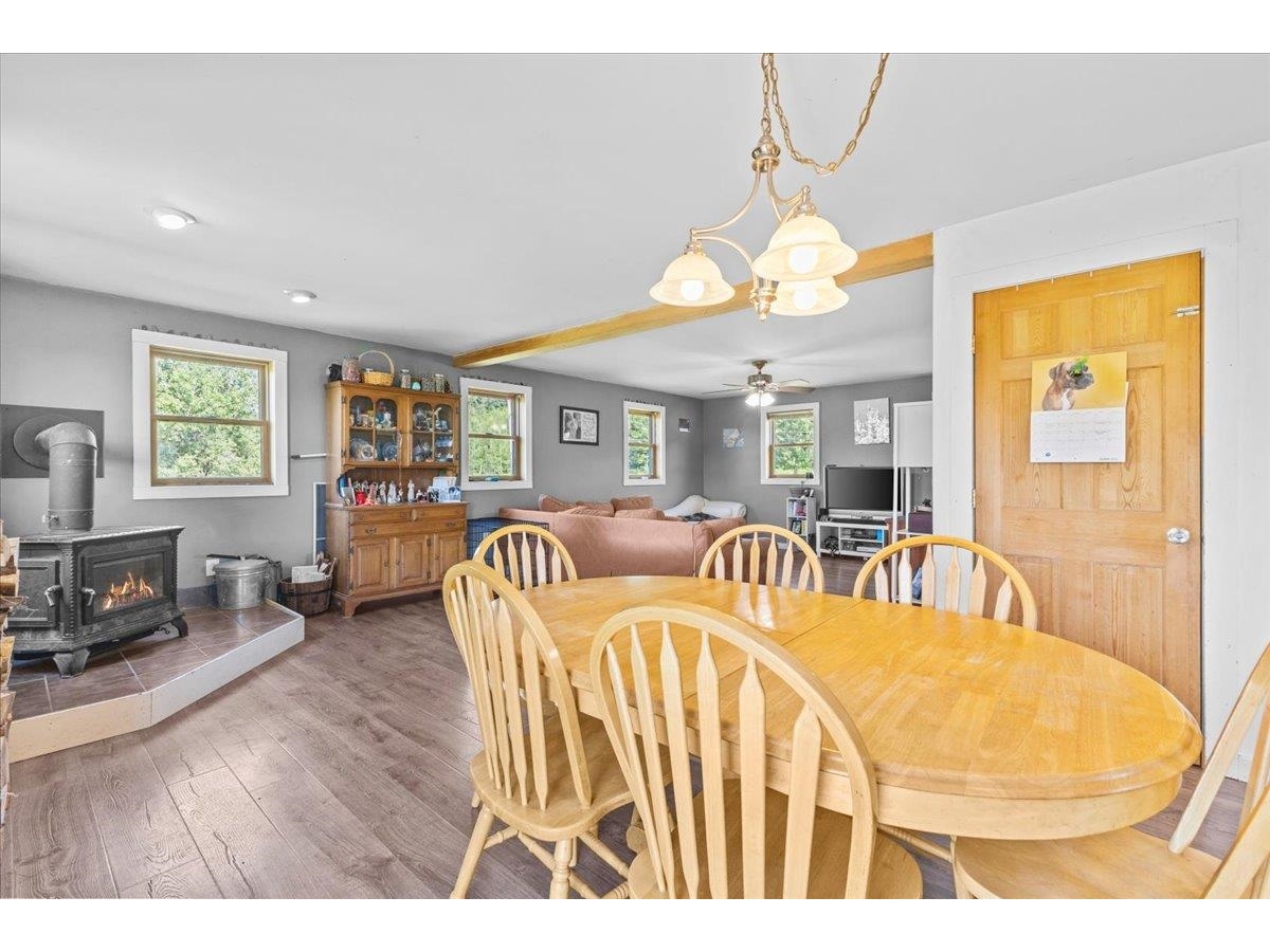 580 River Road