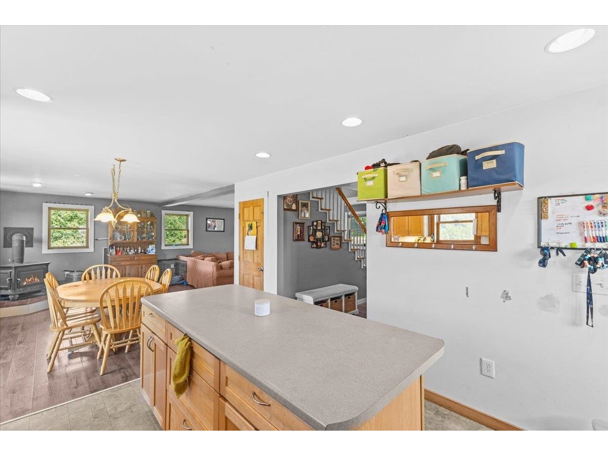 580 River Road