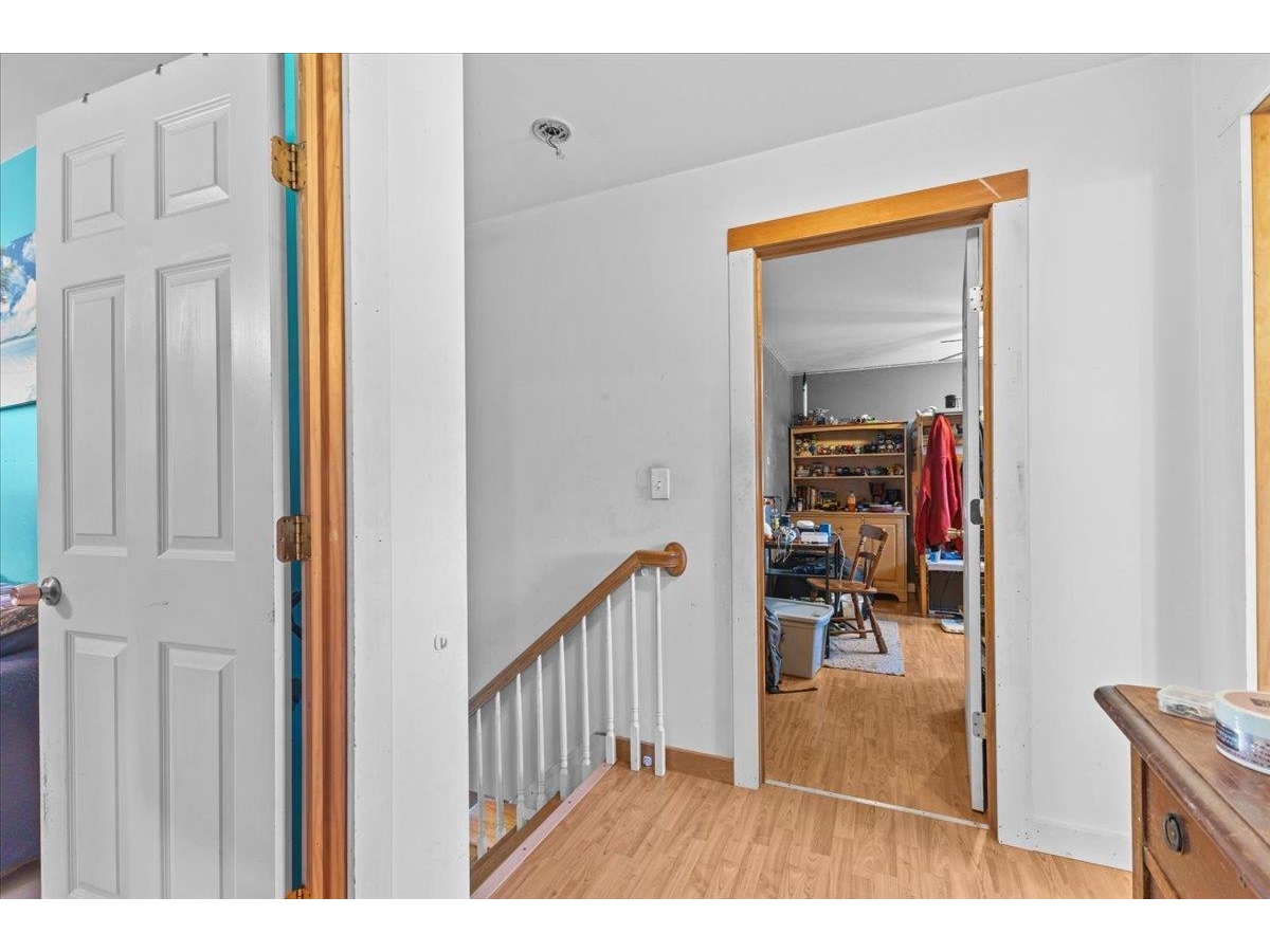 580 River Road