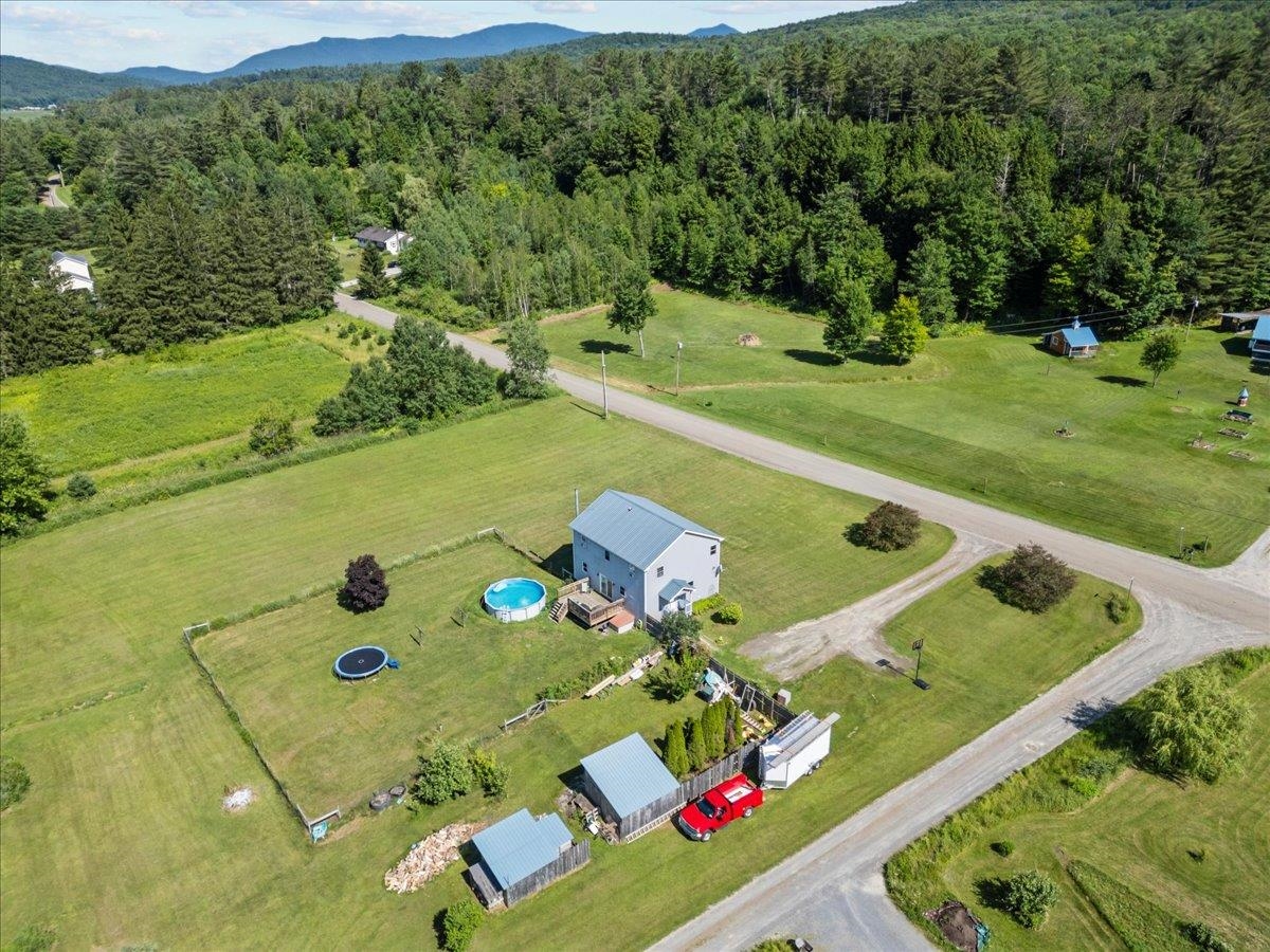 580 River Road