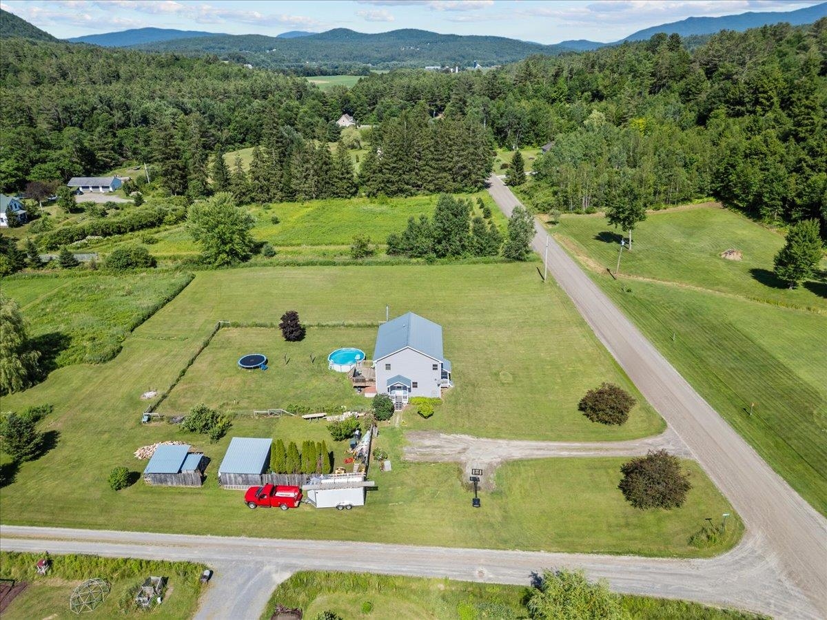 580 River Road