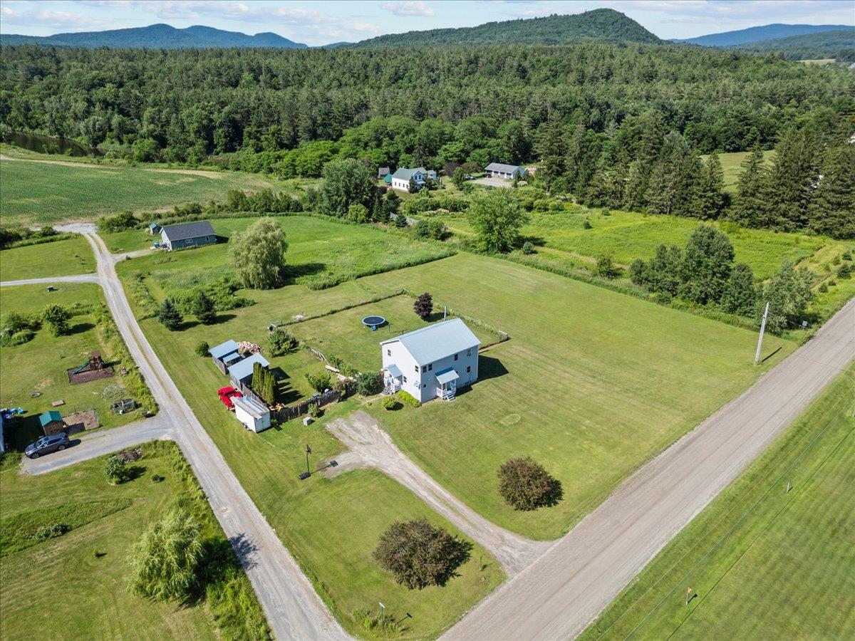 580 River Road