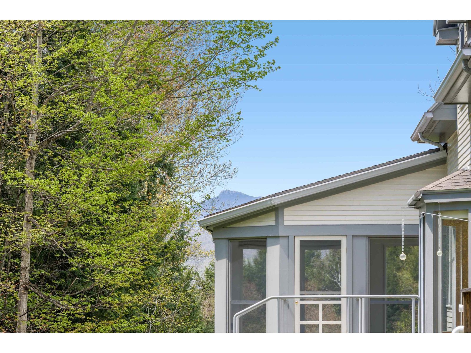 581 Perry Lea Road