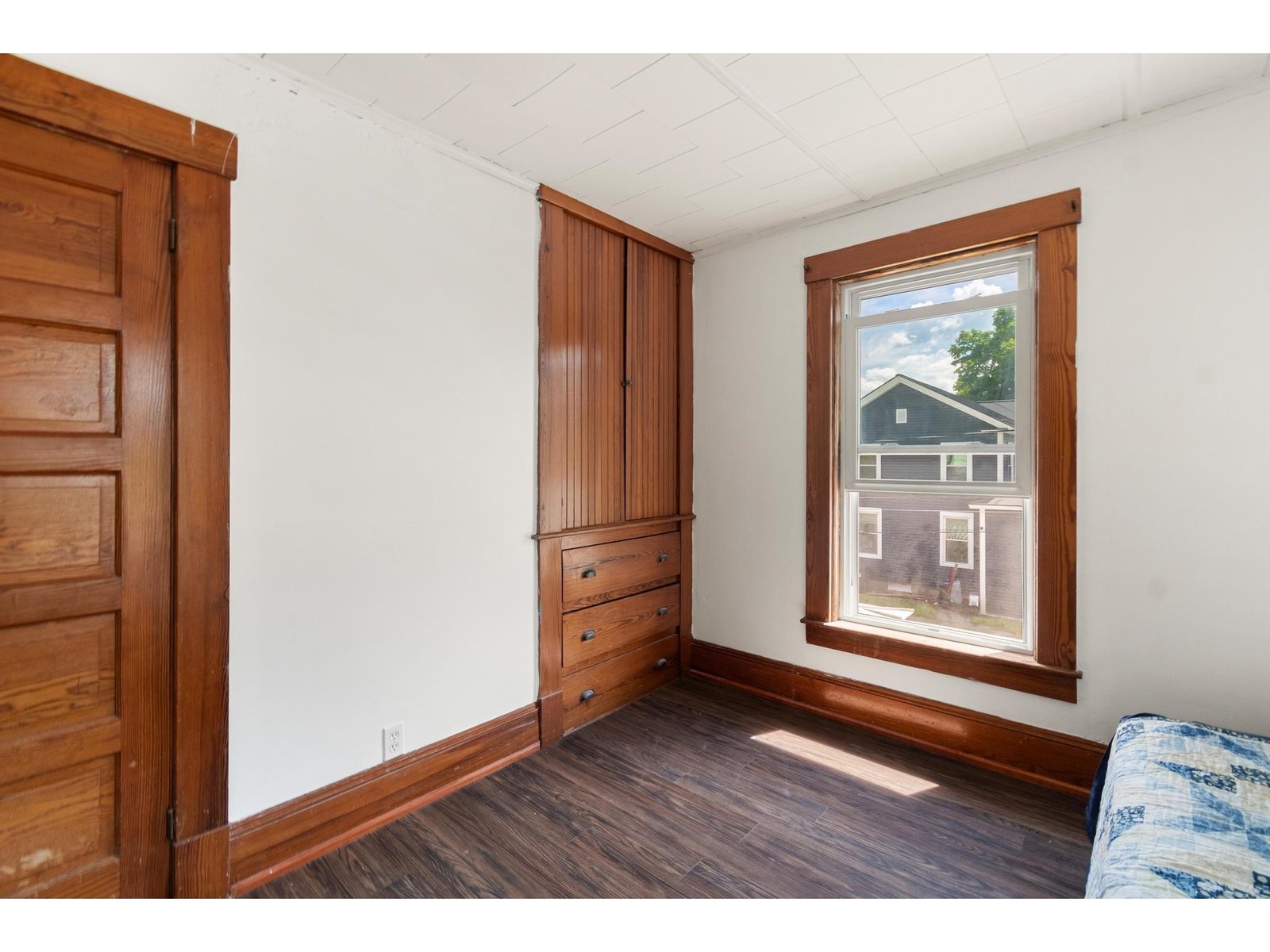 583 Main Street