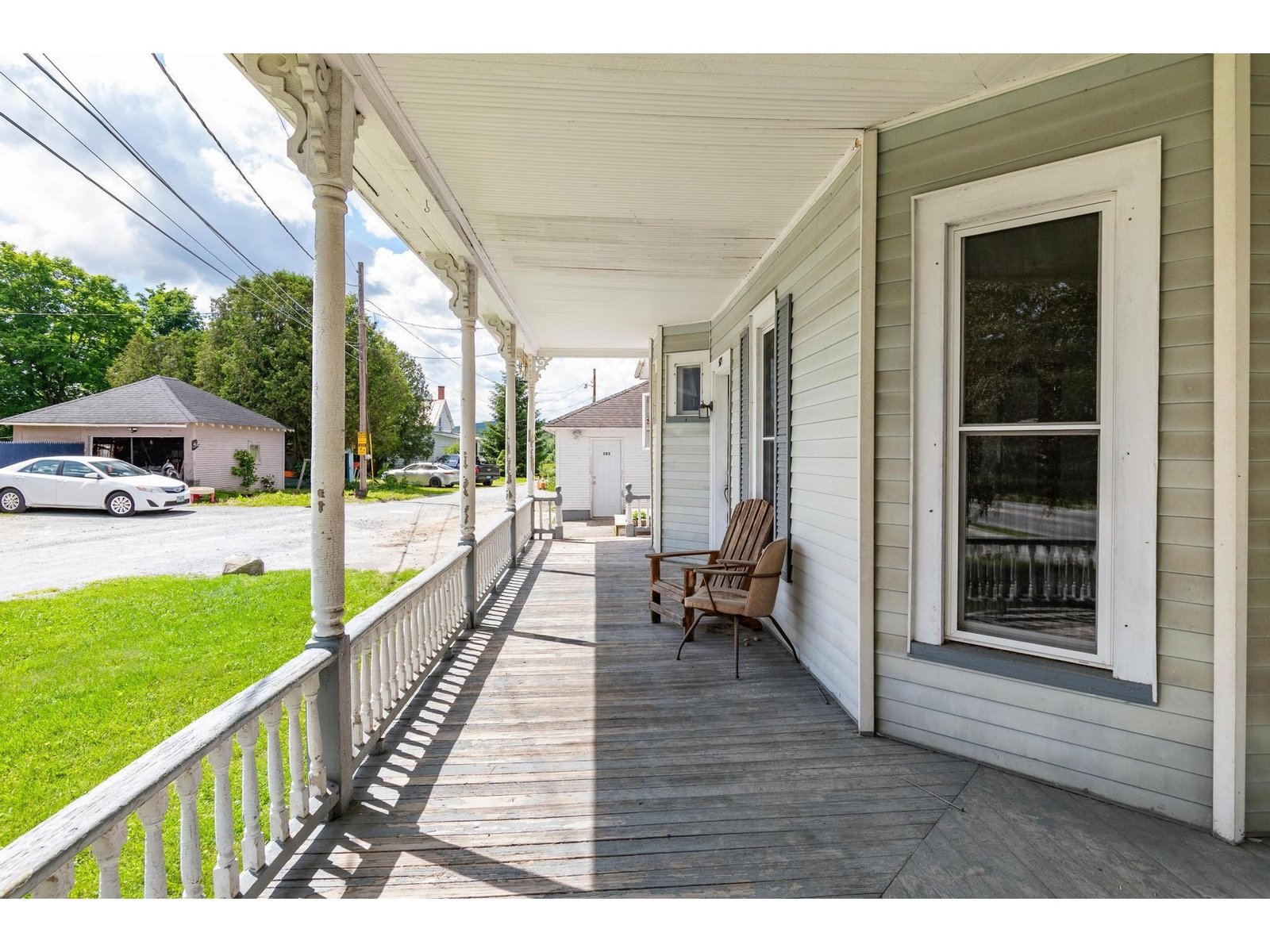 583 Main Street