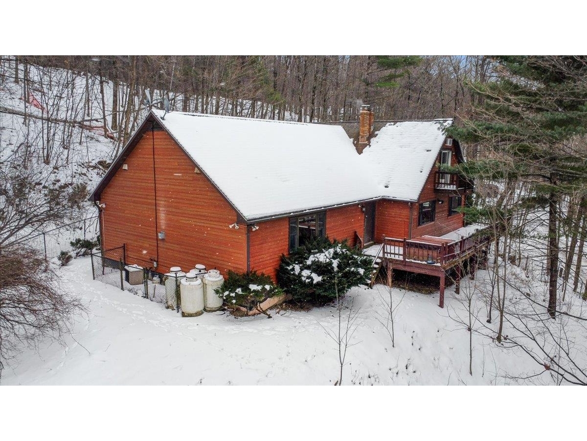 583 Sand Road