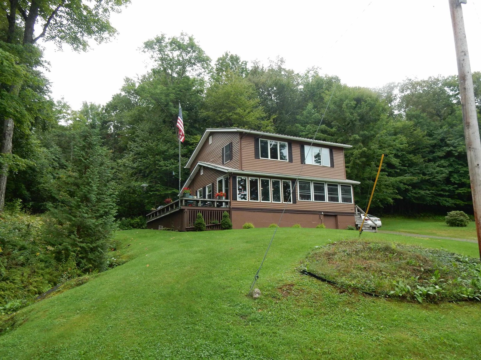584 Wayeeses Shore Road