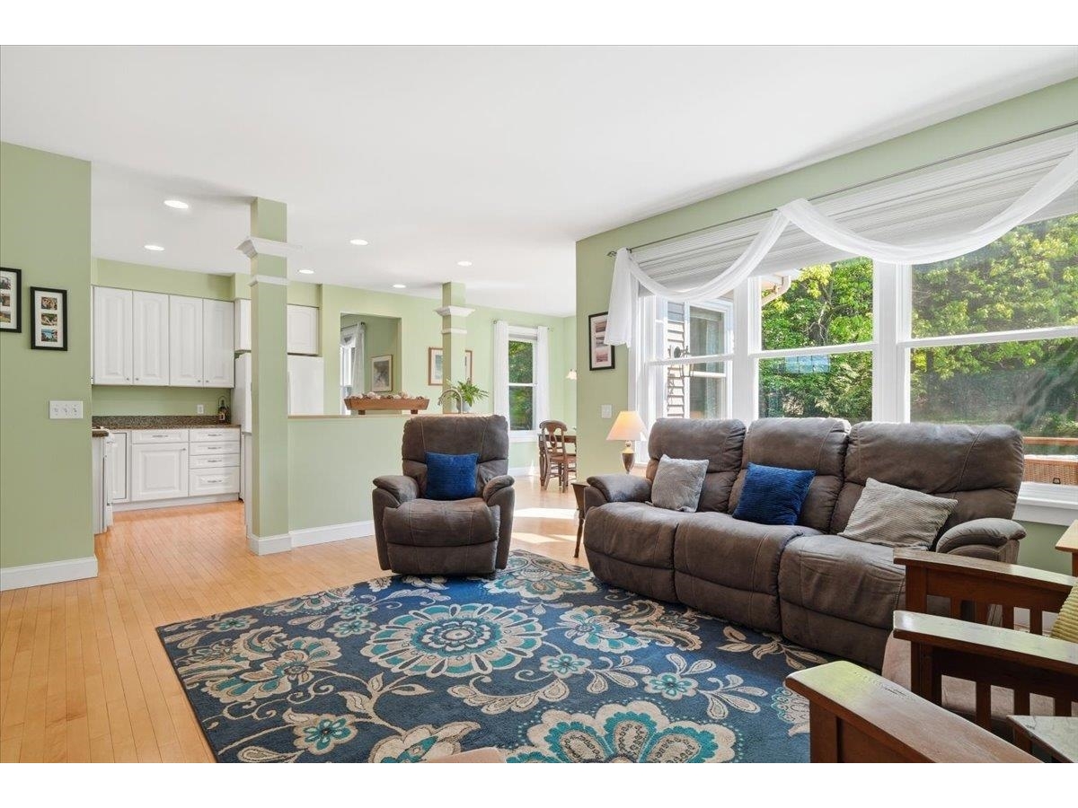 585 Hanon Drive