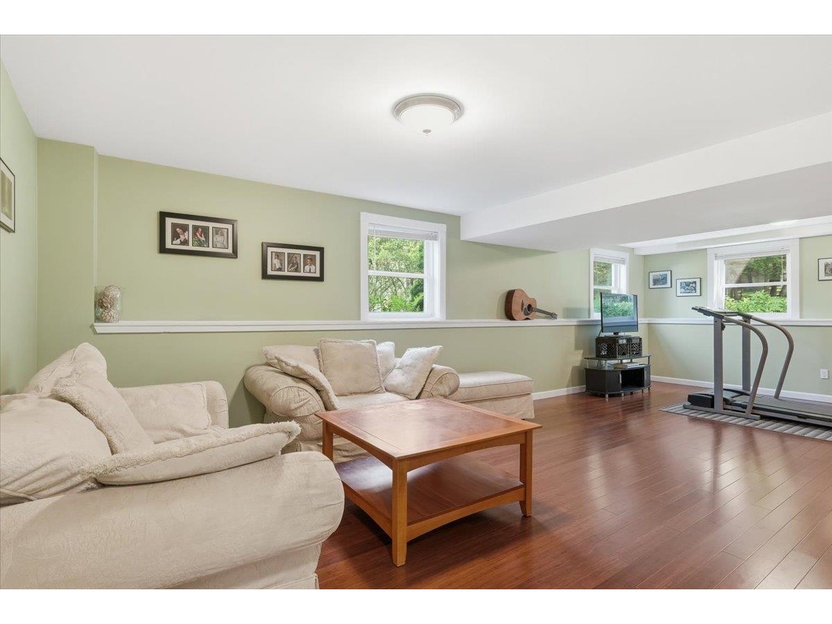 585 Hanon Drive