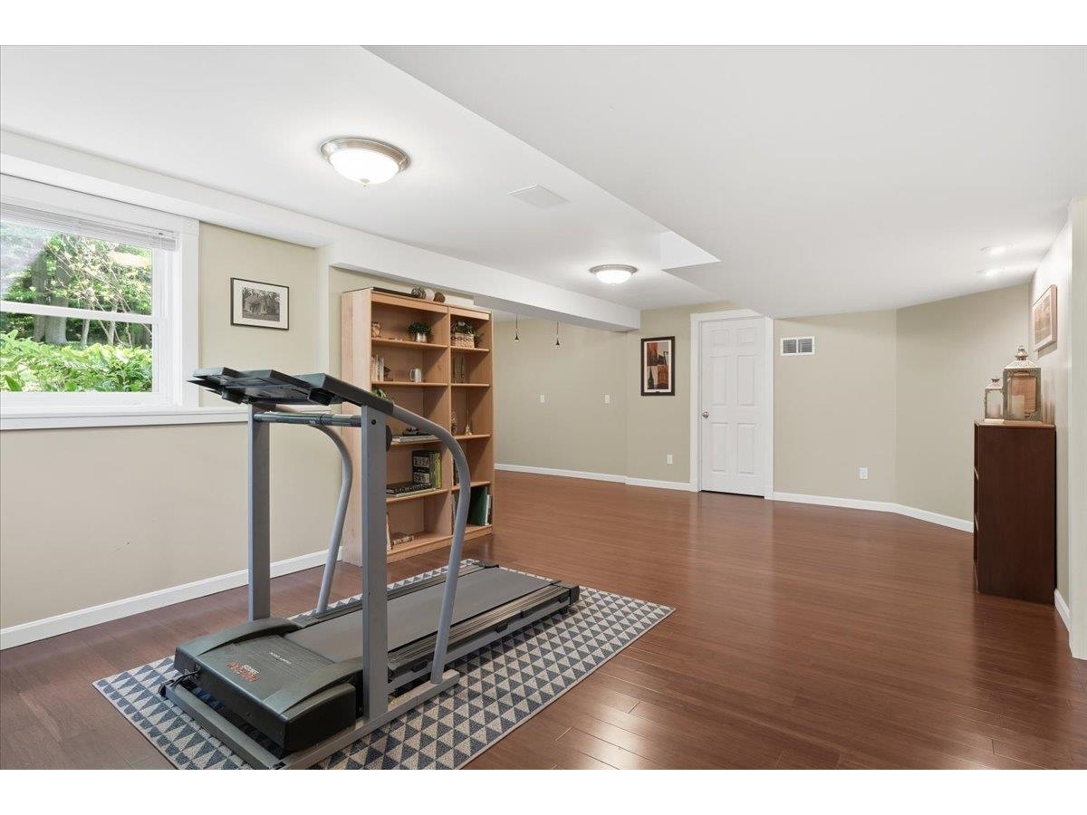 585 Hanon Drive
