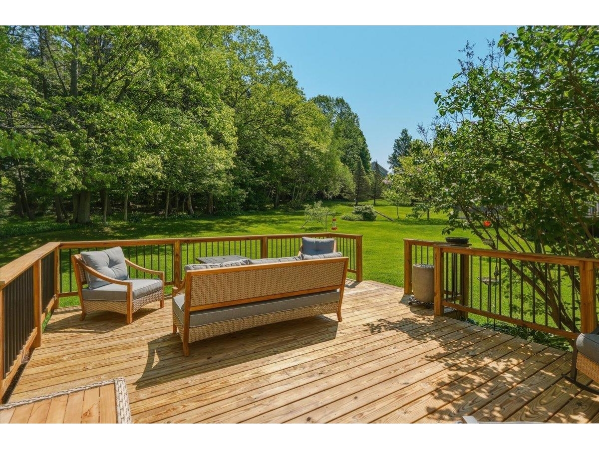 585 Hanon Drive
