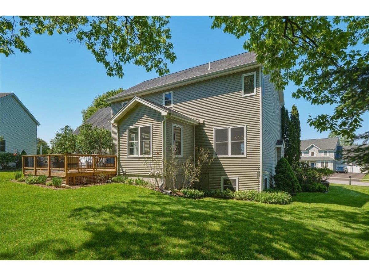 585 Hanon Drive