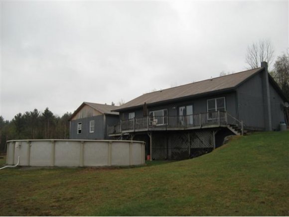 585 Warren Rd