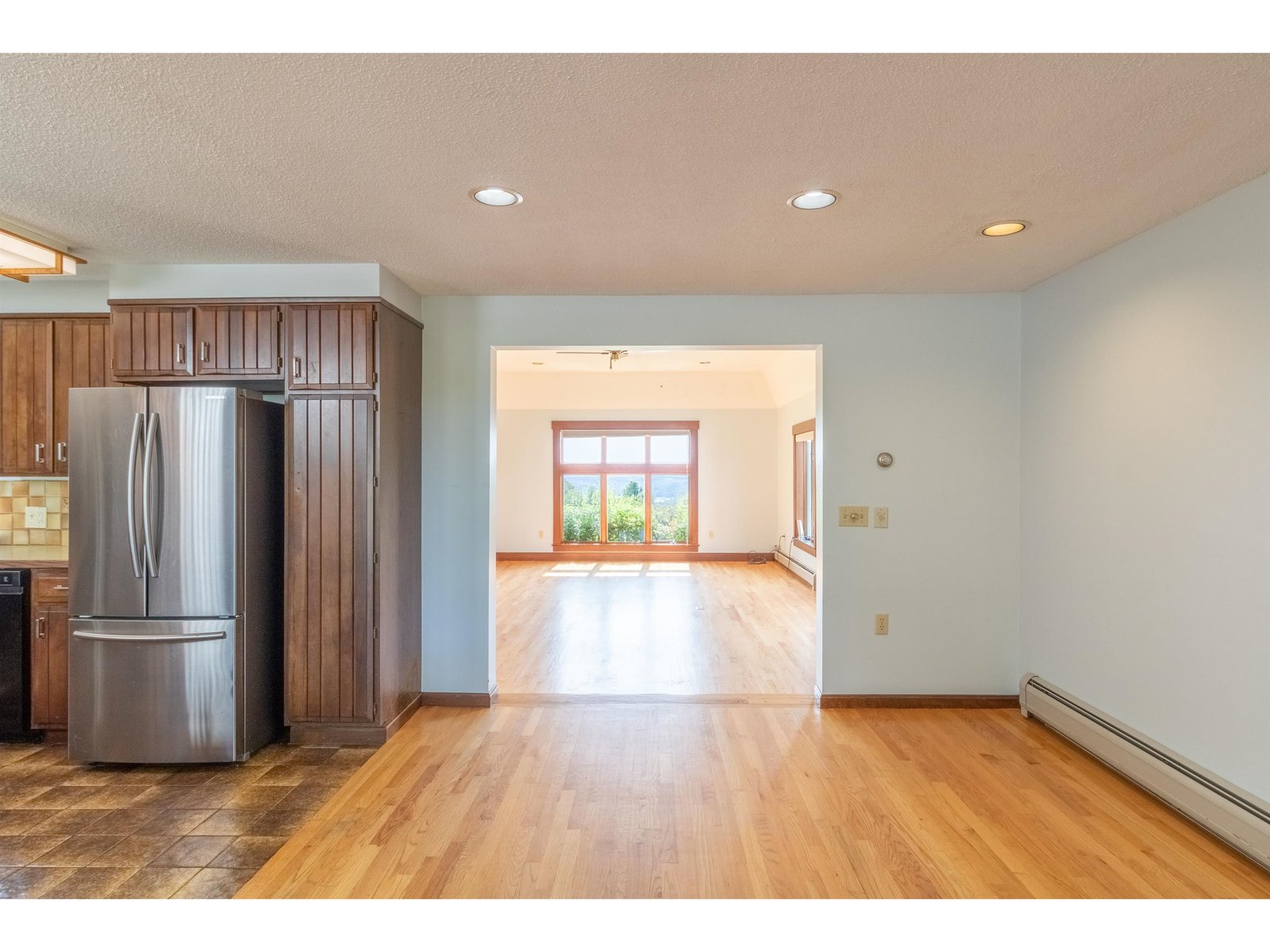 586 Old Coach Road