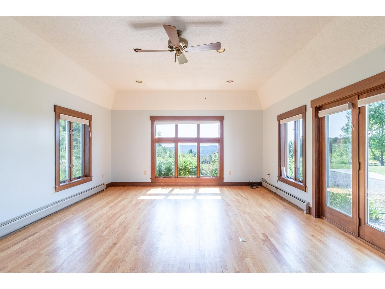 586 Old Coach Road