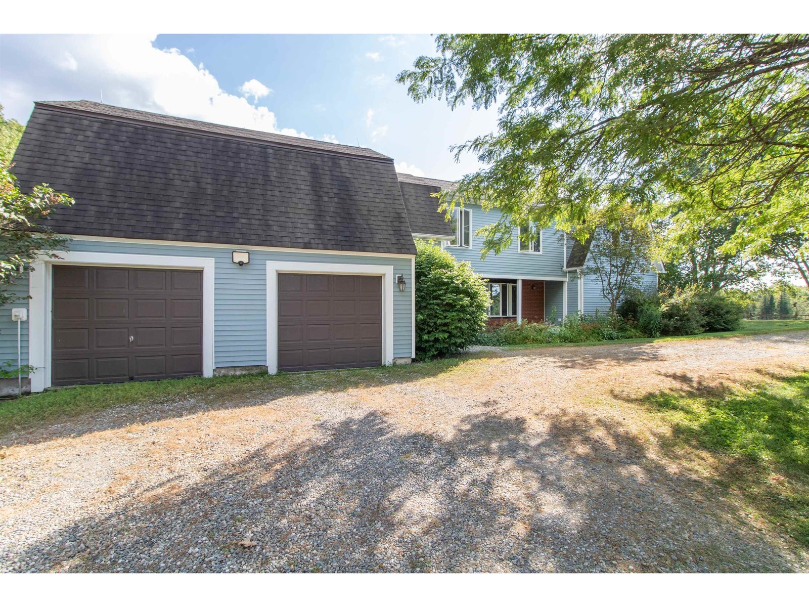 586 Old Coach Road