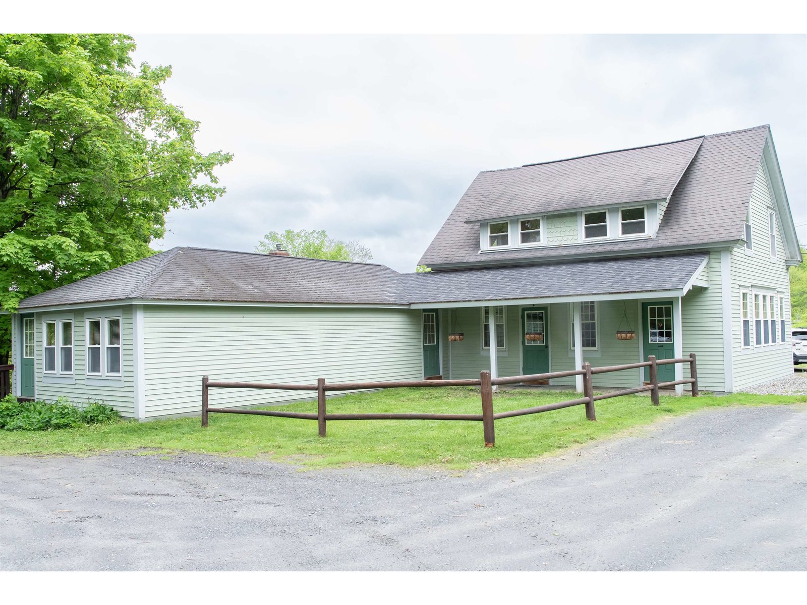 5863 Vermont Route 14, Royalton