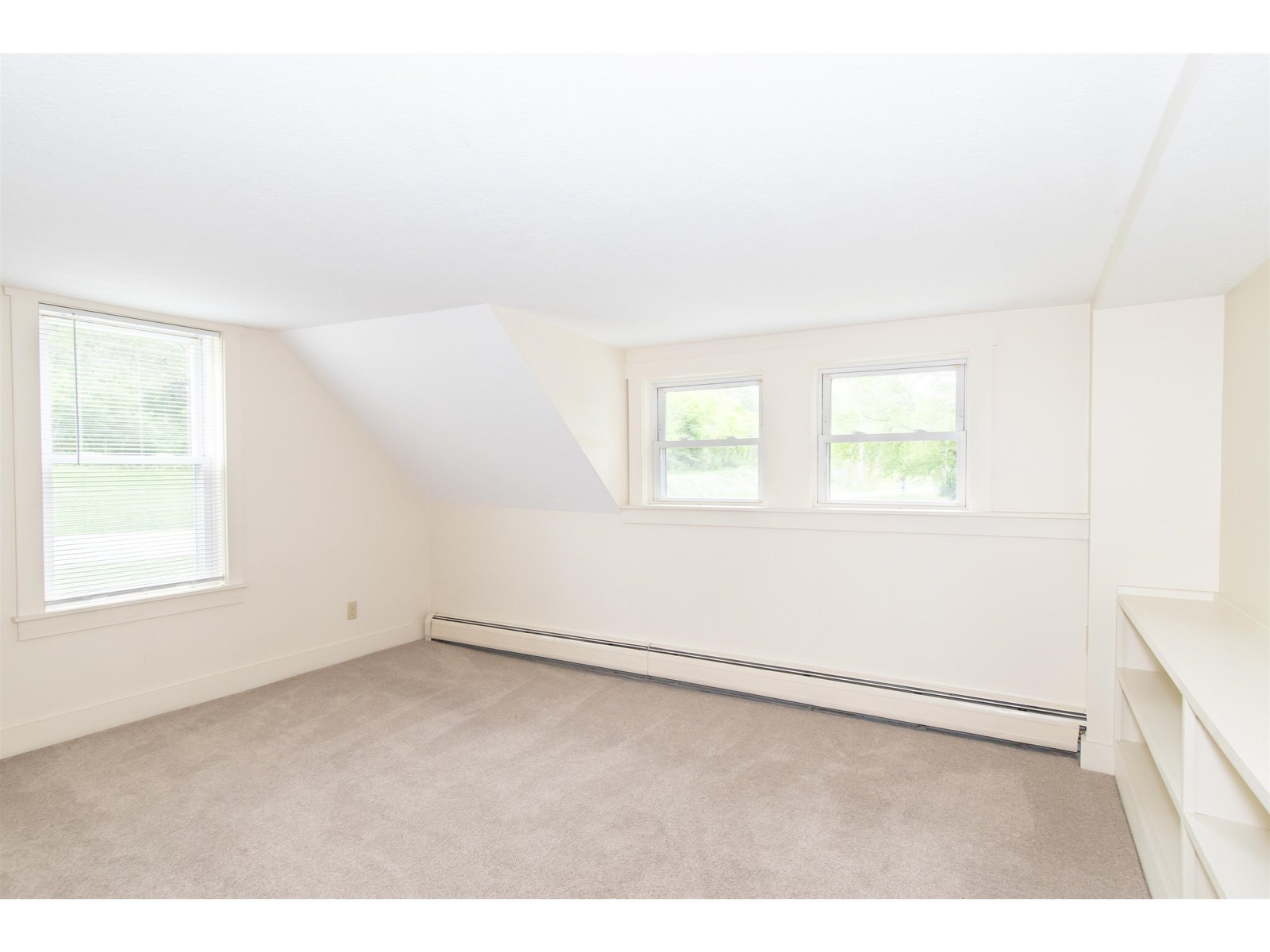 2nd floor living