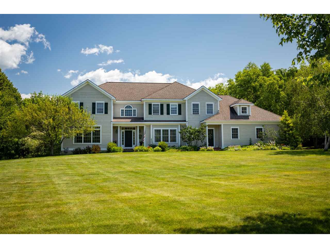 587 Ridgefield Road