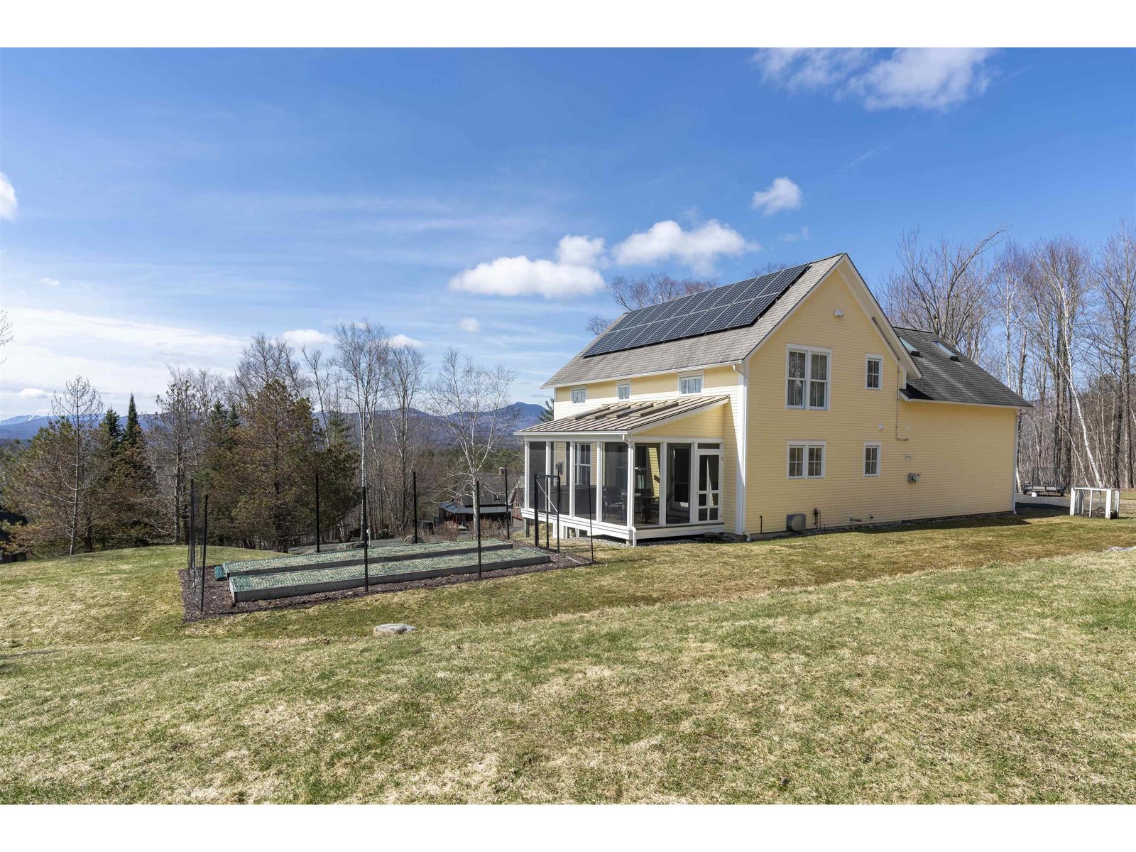 588 Loomis Highlands